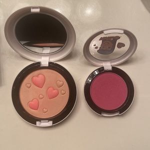 MAC x Archie Face Powder & Blush